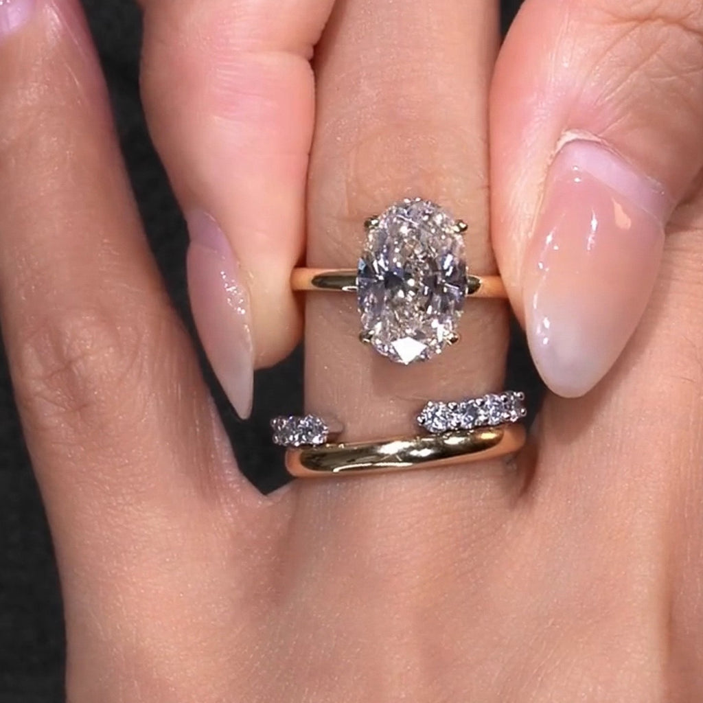 Pear-Shaped Double Band / Split-Shank